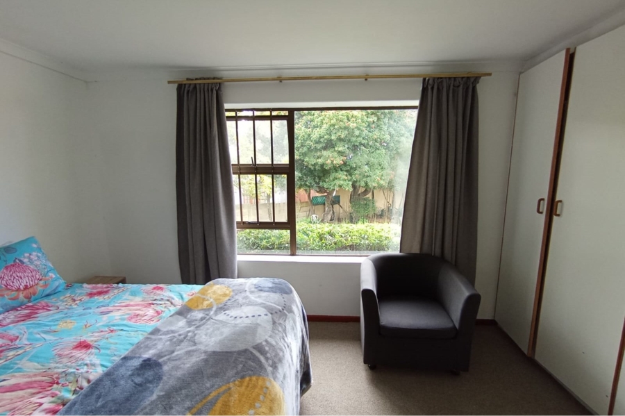 4 Bedroom Property for Sale in Ridgeworth Western Cape